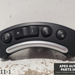 OEM 2003-2012 Range Rover 4.4L LHD Right Steering Wheel Audio Control Switch