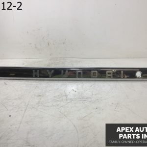OEM 2003 Hyundai XG350 Rear Back Deck Lid Outer Finish Chrome Cover 8736139010