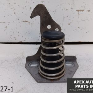 OEM 2004-2007 BMW 530i 3.0L Bonnet Hood Lock Catch Latch Loop Hook