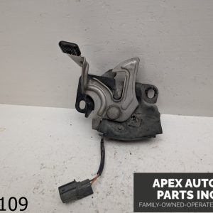 OEM 2004 Acura TL 3.2L Hood Latch Lock Assembly