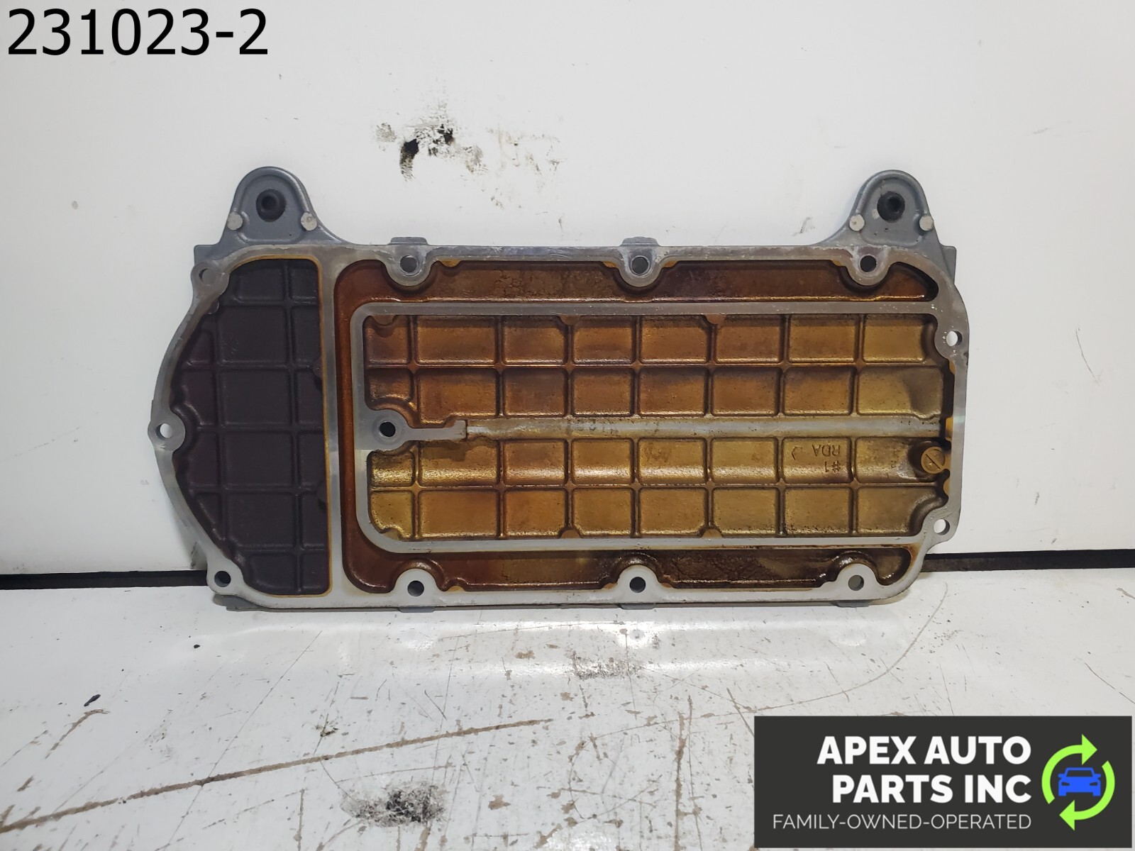 OEM 2005 Acura TL BASE 3.2L VTEC INTAKE MANIFOLD UPPER ENGINE COVER PLATE - Image 6
