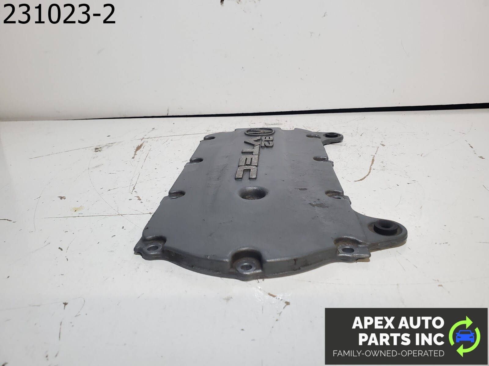 OEM 2005 Acura TL BASE 3.2L VTEC INTAKE MANIFOLD UPPER ENGINE COVER PLATE - Image 9