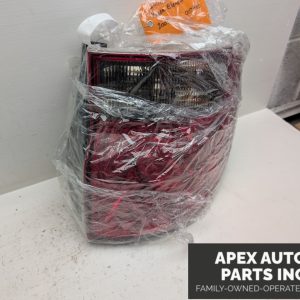 OEM 2005 Honda Element 2.4L Right Passenger Tail Light Assembly