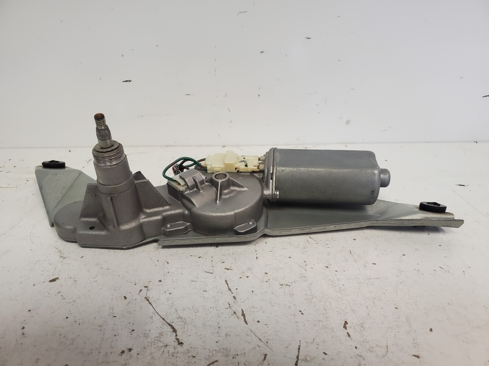 OEM 2005 Honda Pilot 3.5L Rear Windshield Wiper Motor Part 76700S9VA02 - Image 9
