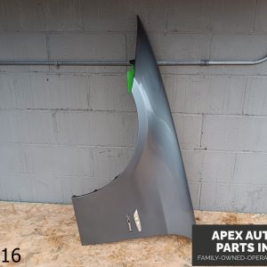 OEM 2006-2008 BMW 325i 3.0L LEFT DRIVER SIDE FENDER COVER PANEL