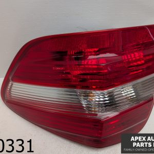 OEM 2006 Mercedes ML350 3.5L REAR RIGHT PASSENGER SIDE TAIL LIGHT LAMP