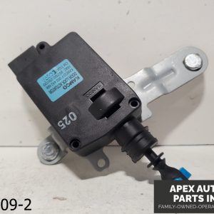OEM 2007-2009 Hyundai Santa Fe 2.7L  TRUNK HATCH TAILGATE LOCK ACTUATOR
