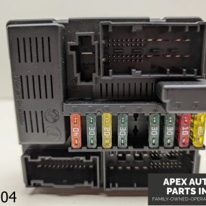 OEM 2007-2010 BMW X3 3.0L Fuse Box Power Distribution Fuse Relay Under Hood Unit