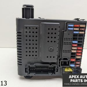 OEM 2007-2014 Volvo XC90 3.2L Module Fuse Box