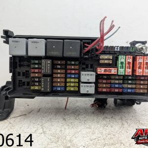 OEM 2008 Mercedes ML350 3.5L Rear Relay Fuse Junction Box Assembly