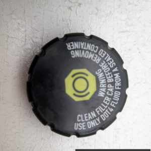 OEM 2008 Saab 9-3 2.0L Master Brake Fluid Cap