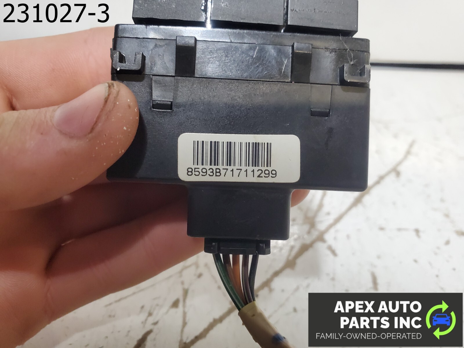 OEM 2008 Suzuki XL7 Dashboard Switch Info Wipers Washer Buttons Black - Image 9