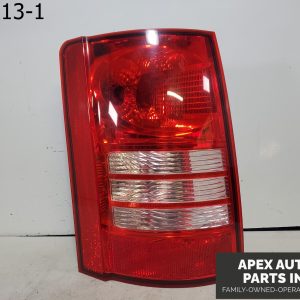 OEM 2009 Chrysler Town & Country 3.8L Left Driver Tail Light 4617L