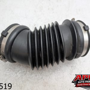 OEM 2009 Hummer H3 3.7L Air Filter Intake Hose