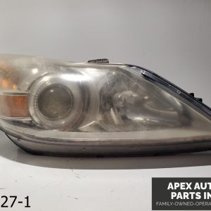 OEM 2009 Hyundai Genesis 3.8L Right Passenger Side Halogen Headlamp 92102-3M085