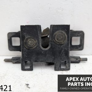 OEM 2009 Land Range Rover 4.2L  Hood Lock Latch Cables Assembly