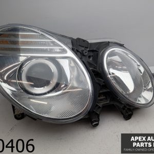 OEM 2009 Mercedes E320 3.0L PASSENGER RIGHT HALOGEN HEADLIGHT LAMP