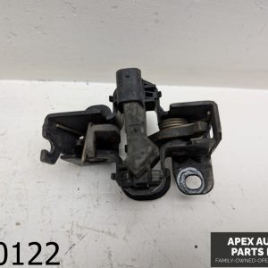 OEM 2009 Mercedes ML350 3.5L Hood Latch Lock