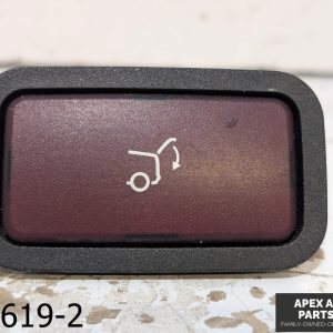 OEM 2010-2012 Mercedes GLK350 3.5L TAILGATE CLOSE BUTTON