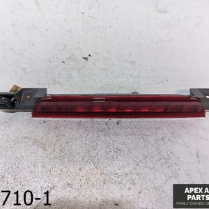 OEM 2010-2015 GMC Terrain 2.4L 3rd brake light stop lamp light assembly