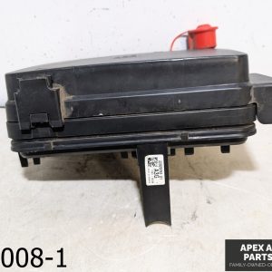 OEM 2010-2017 Chevrolet Equinox 2.4L Engine Fuse Relay Box Block Assembly