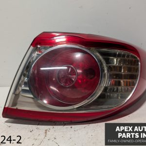 OEM 2010 Hyundai Santa Fe 3.5L Right Passenger Tail Light Lamp Quarter Mounted