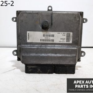 OEM 2010 Volvo S40 2.4L Engine Control Unit Module ECM ECU 30650454