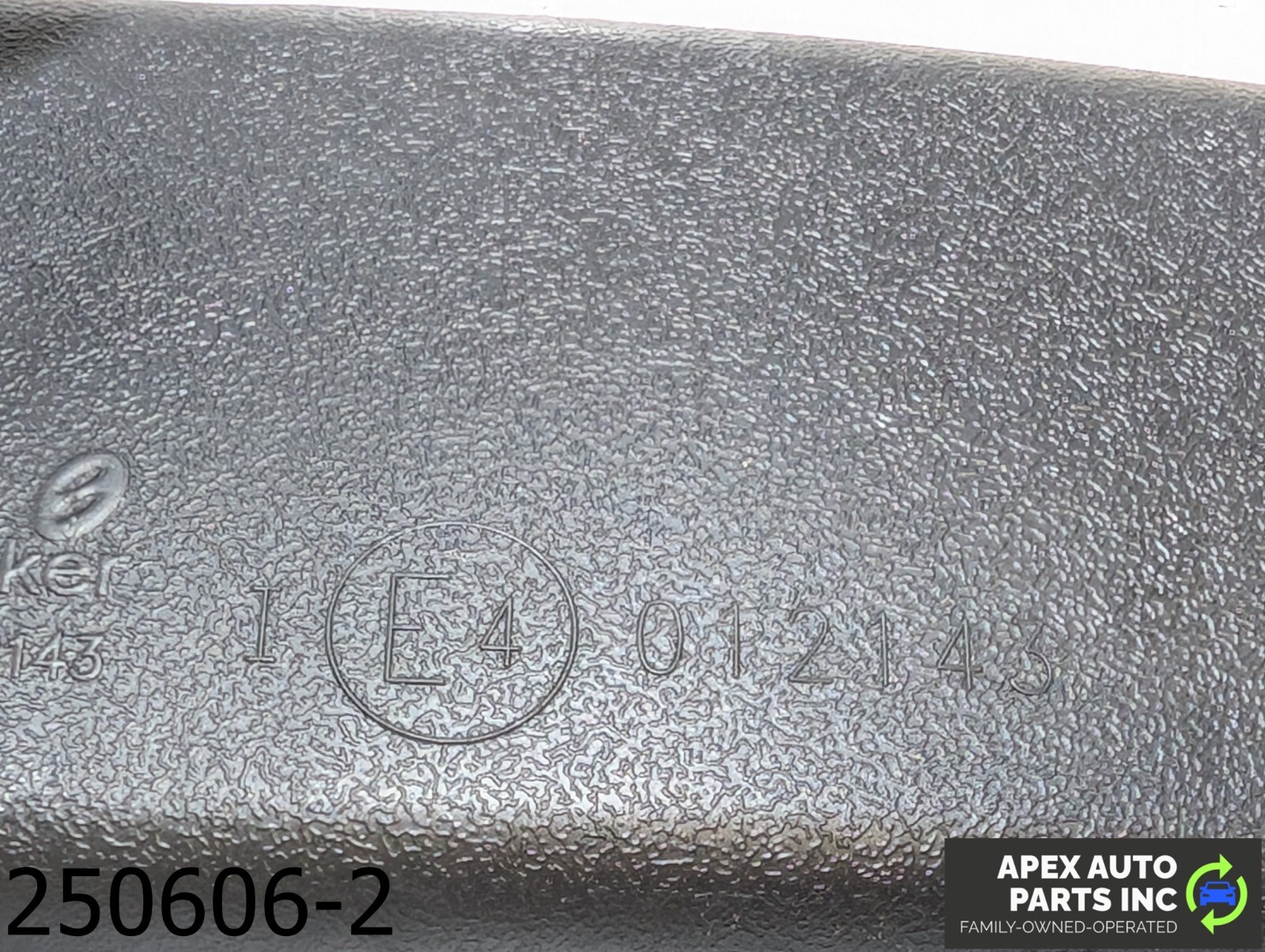 OEM 2011-2013 Kia Sportage 2.4L Interior Rear View Mirror - Image 8