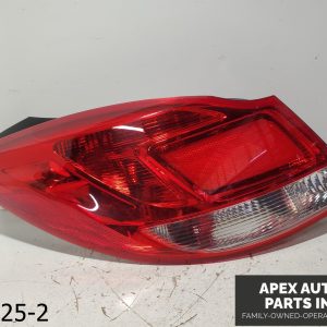 OEM 2011-2017 Buick Regal 2.4L LH Left Driver Quarter Panel Tail Light Assembly
