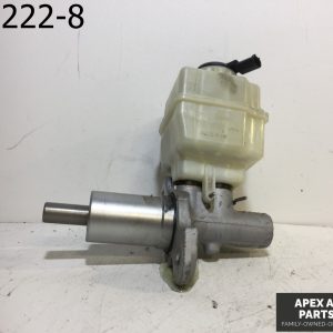 OEM 2011 BMW 550i Brake Master Cylinder With Reservoir