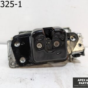 OEM 2011 Chrysler Town & Country 3.6L Rear Trunk Lock Latch Actuator Motor