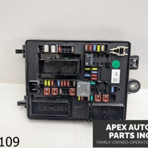 OEM 2012 Cadillac SRX 3.6L REAR BODY FUSE BOX ASSEMBLY