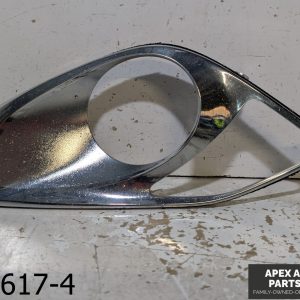 OEM 2013-2015 Toyota Avalon 3.5L Right Fog Light Bezel Cover Trim Chrome