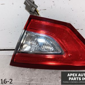 OEM 2013-2016 Ford Fusion 2.5L REAR PASSENGER TAIL LAMP LID