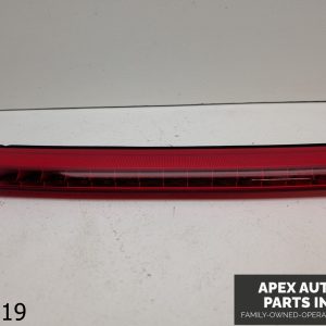 OEM 2014-2017 Fiat 500L REAR CENTER HIGH MOUNT THIRD 3RD BRAKE LIGHT STOP LAMP