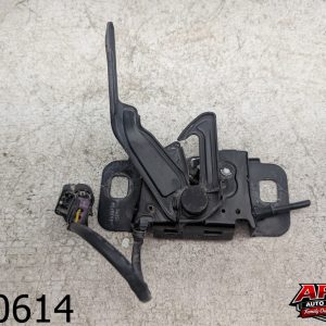 OEM 2014 Chevrolet Malibu 2.0L Hood Lock Latch Release Actuator