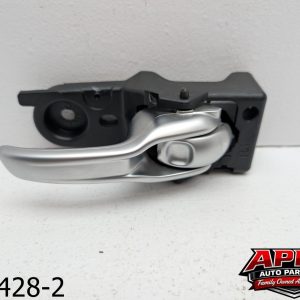 OEM 2014 Jeep Cherokee 2.4L Interior Door Handle Left
