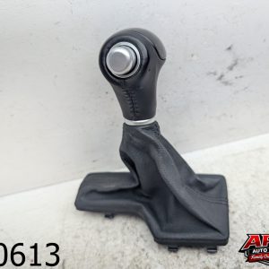 OEM 2014 Kia Cadenza 3.3L AUTOMATIC GEAR SHIFTER SHIFT KNOB BOOT