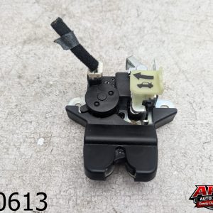 OEM 2014 Kia Cadenza 3.3L REAR TRUNK RELEASE LOCK LATCH ACTUATOR