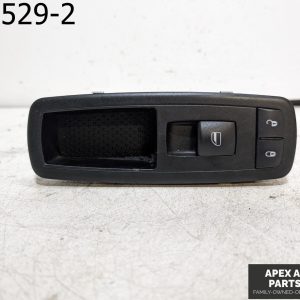 OEM 2015 Jeep Cherokee 2.4L FRONT RIGHT PASSENGER SIDE DOOR WINDOW SWITCH