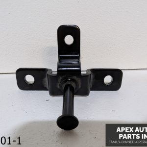 OEM 2017-2019 Kia Soul 2.0L Head Safety Catch Striker Plate