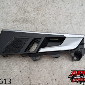 OEM 2017 Audi A4 2.0L FRONT RIGHT INTERIOR DOOR HANDLE
