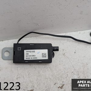 OEM 2017 Chevrolet Cruze 1.4L RADIO ANTENNA AMP AMPLIFIER MODULE UNIT