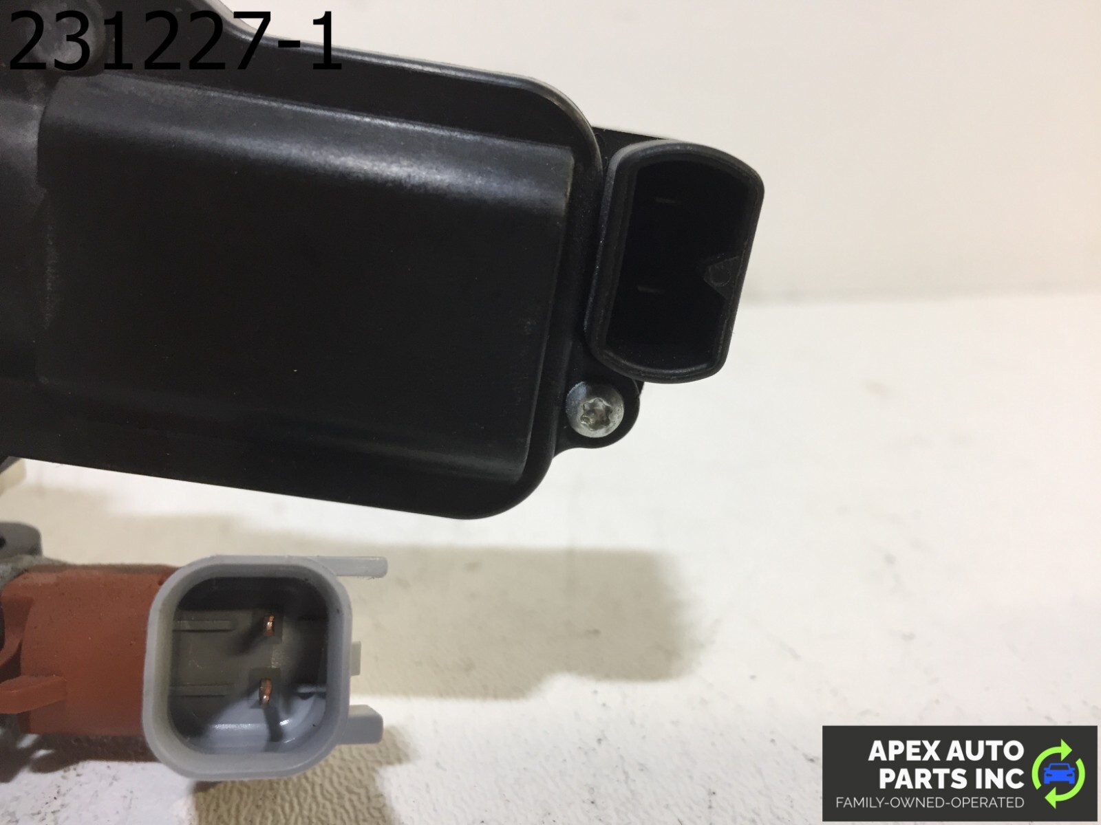 OEM Ford Explorer 2009 Front Left Driver's Side Door Lock Actuator Motor - Image 8