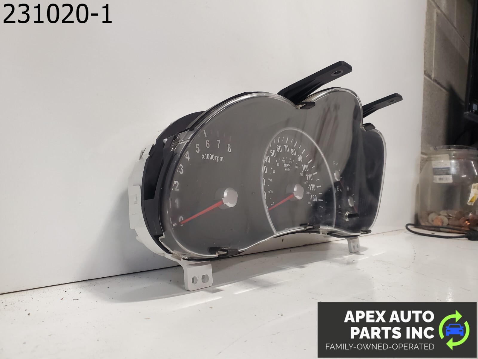 OEM Kia Sedona 08 Speedometer Instrument Cluster Dash Panel Gauges - Image 3