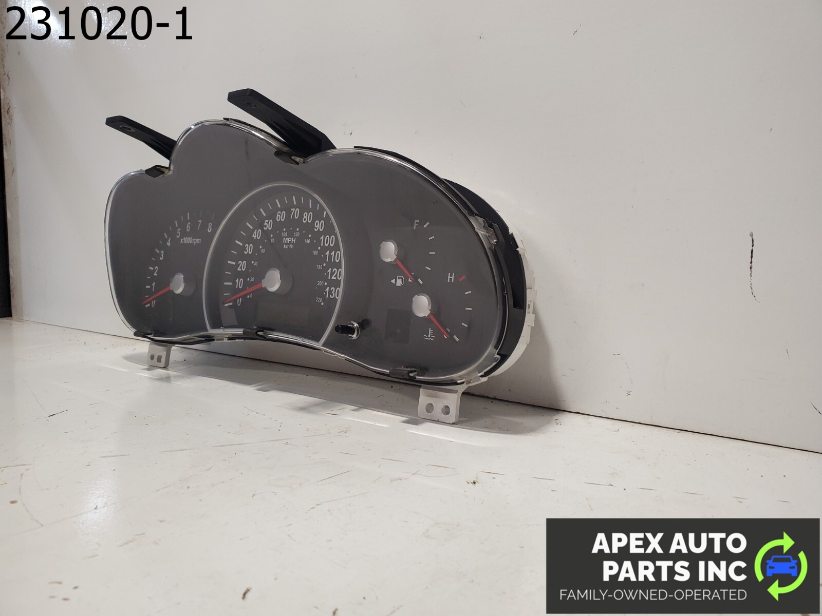OEM Kia Sedona 08 Speedometer Instrument Cluster Dash Panel Gauges - Image 4