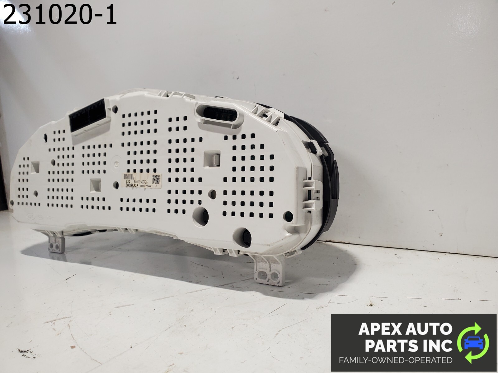 OEM Kia Sedona 08 Speedometer Instrument Cluster Dash Panel Gauges - Image 5