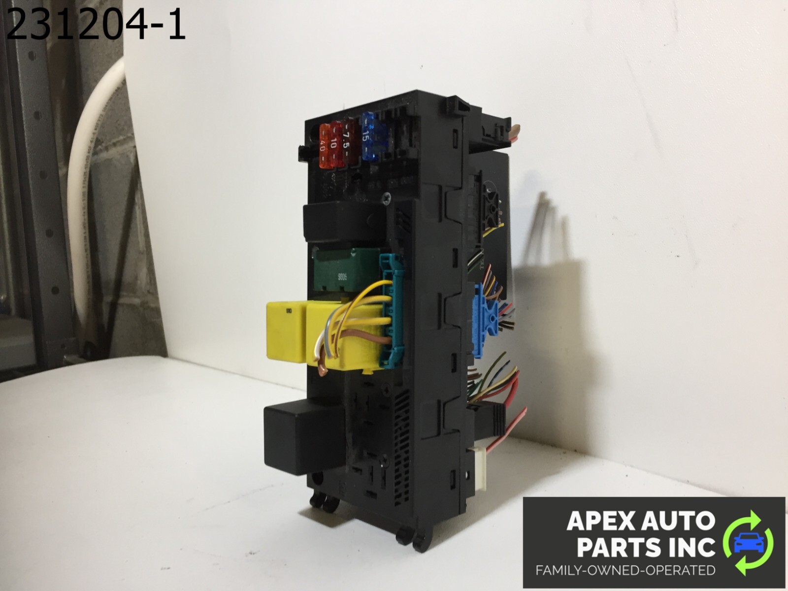 OEM Mercedes ES320 1998 Engine Compartment Front SAM Fuse Box Control Module - Image 4