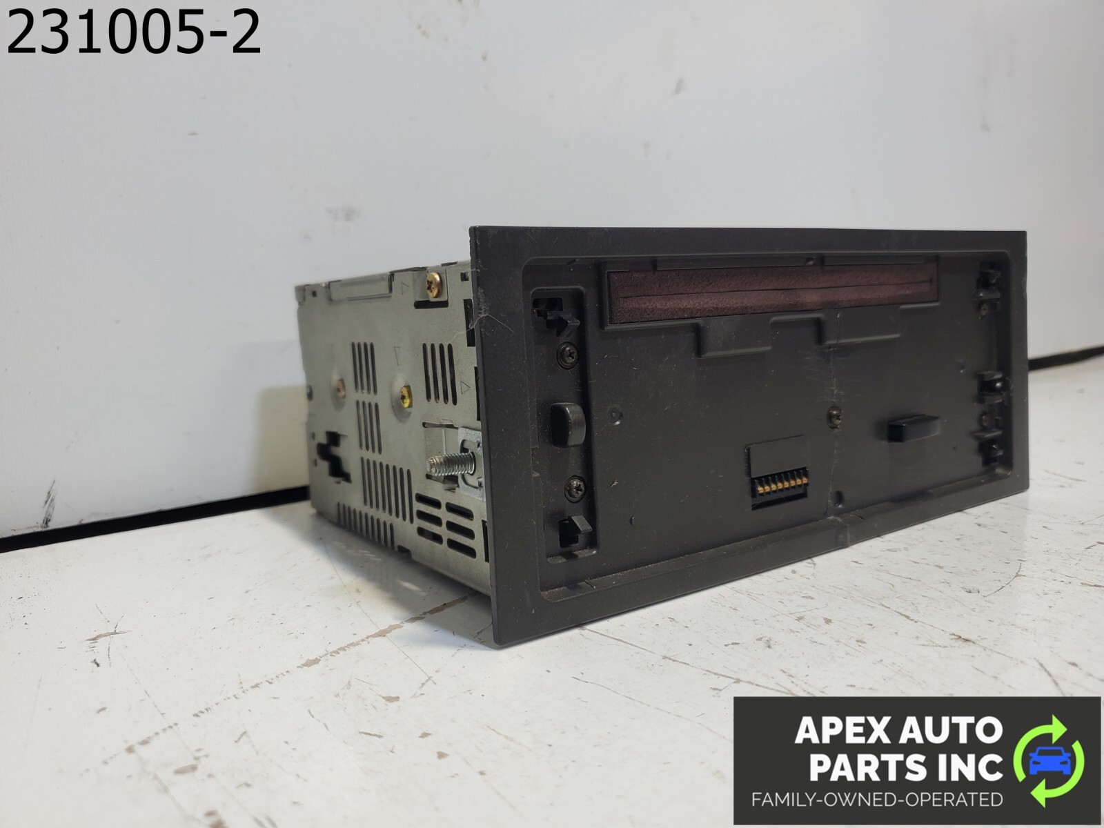 OEM Pontiac Fiero 1985 FRONT CD PLAYER