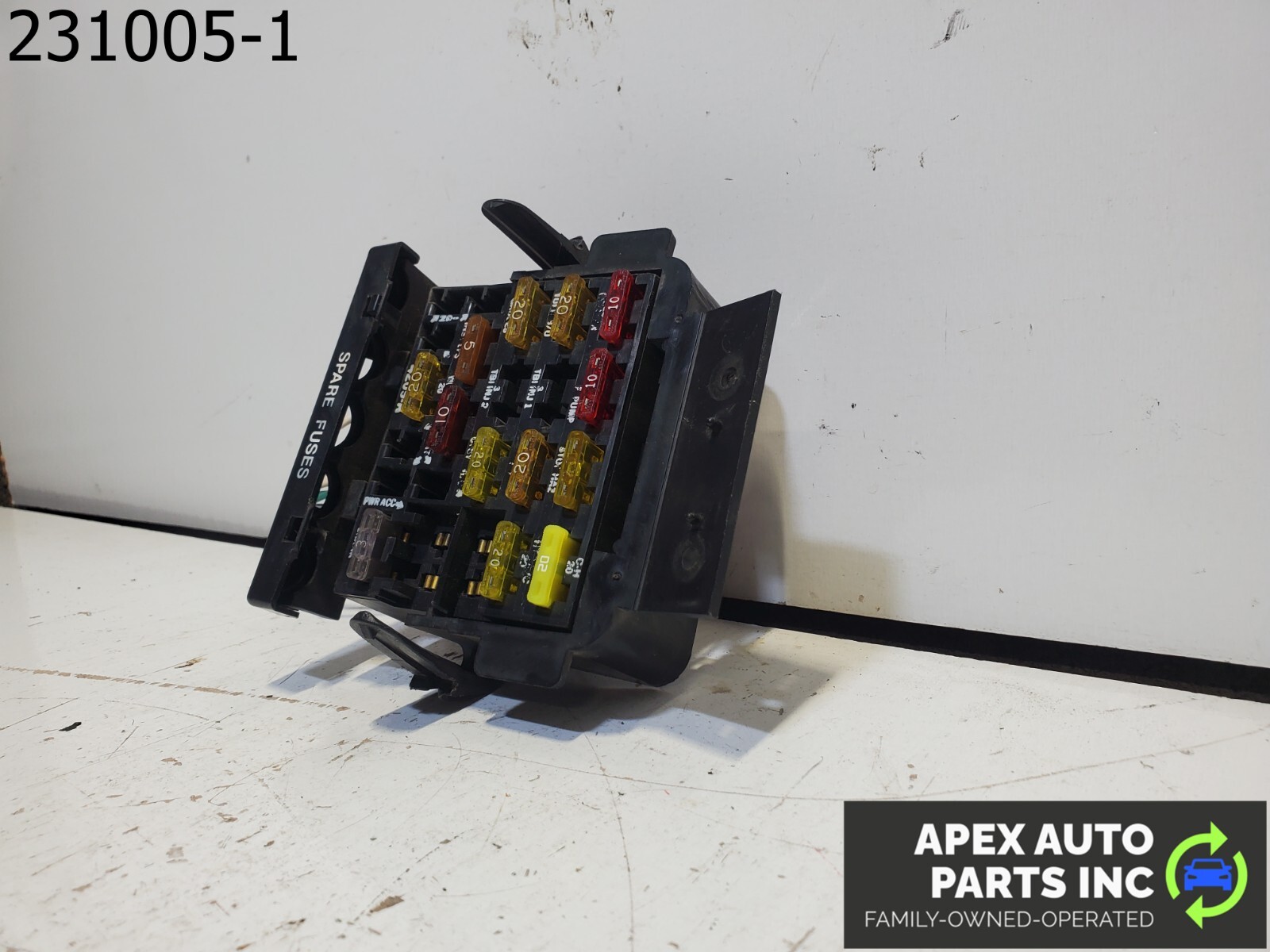 OEM Pontiac Fiero 1985 UNDER DASH CABIN FUSE BOX - Image 4